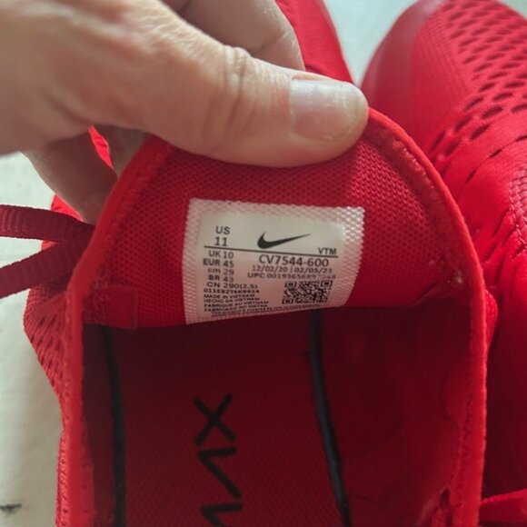 Nike Men's Air Max 270 Running Shoes - Picture 7 of 7